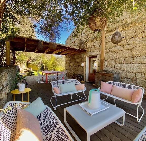 Отель Les Bergeries De Figari