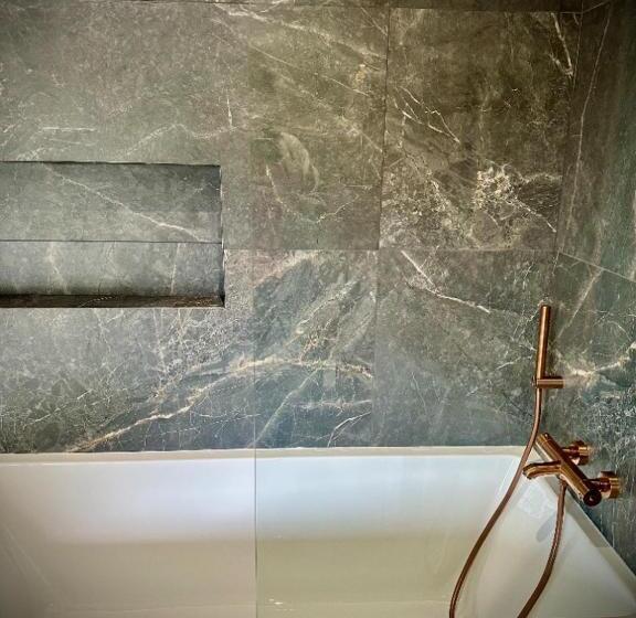 Отель Les Bergeries De Figari