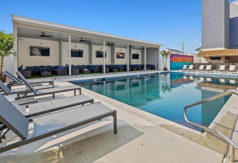 בית מלון כפרי Seaport Suites