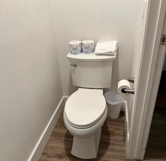 فندق Sierra Motor Lodge   A Sierra Blue