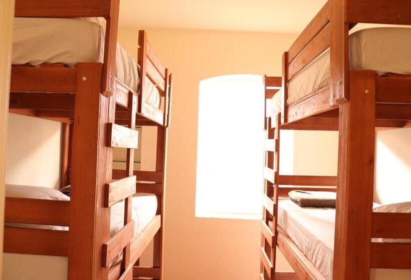 Nuhh Hostel