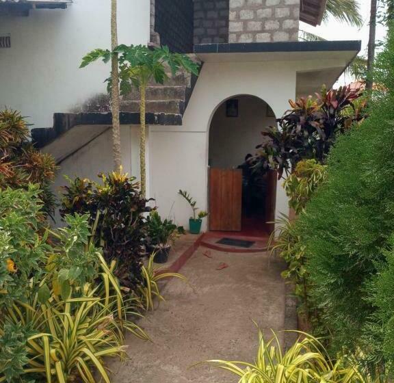 ペンション Ashok Guesthouse