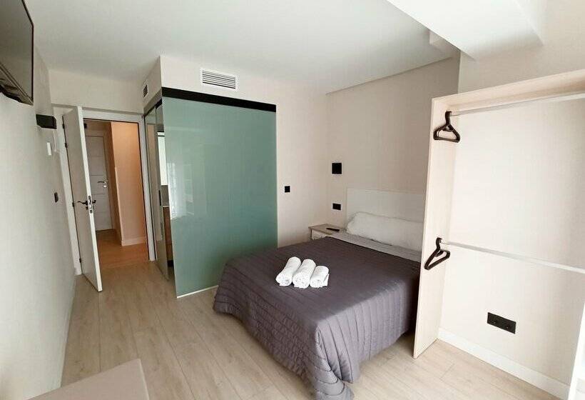 膳宿费 Bahia Rooms Cantabria 3000