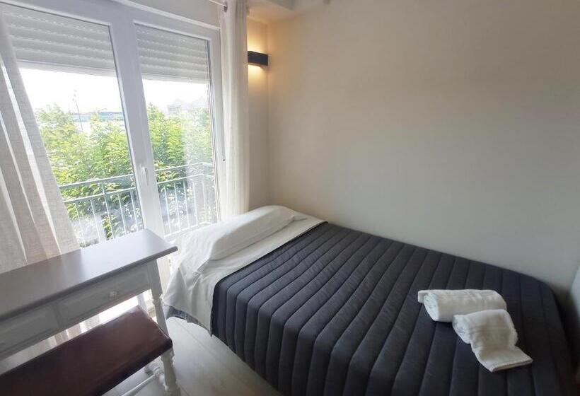 膳宿费 Bahia Rooms Cantabria 3000