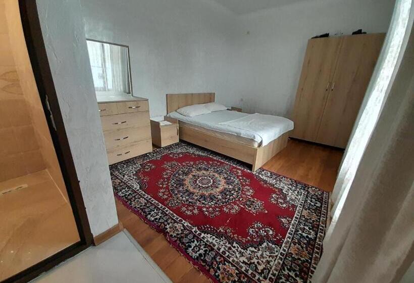 پانسیون Vila Chakvi