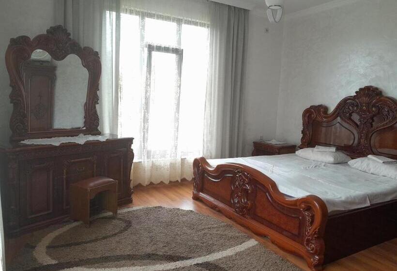 پانسیون Vila Chakvi