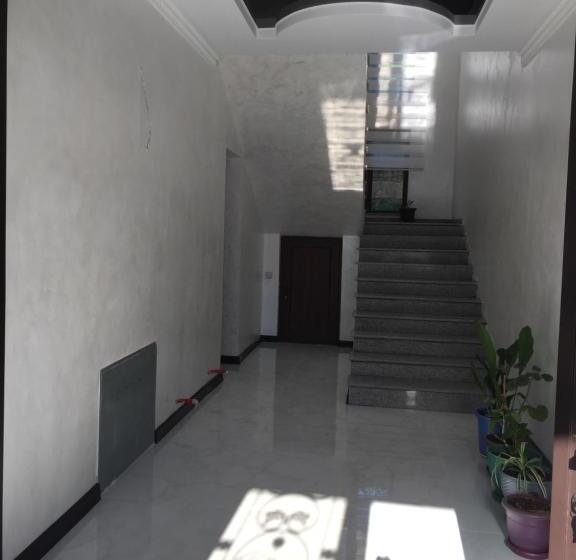 پانسیون Vila Chakvi