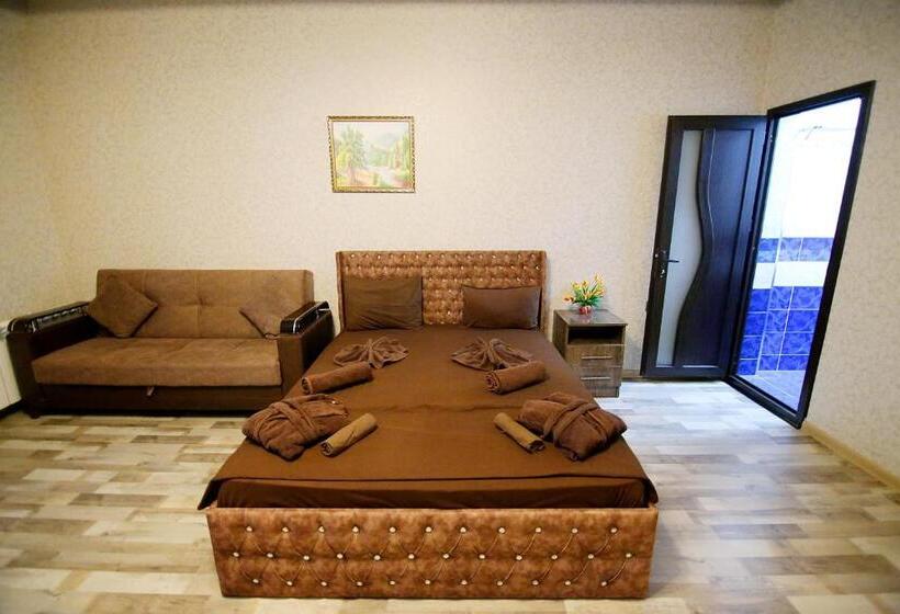 استراحتگاه Nur Naftalan