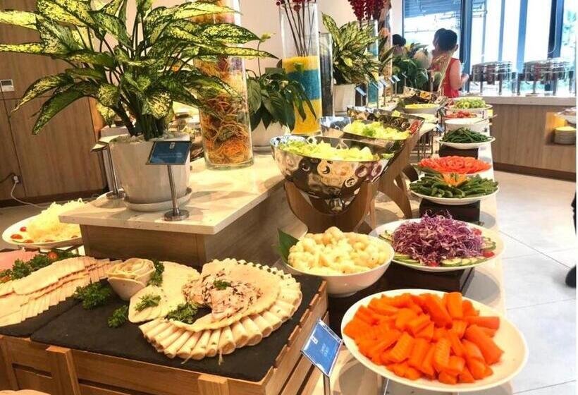 Hotel Arena Cam Ranh Beach Resort