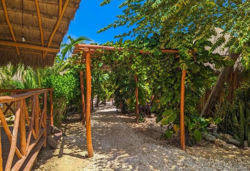 Xhule Hotel Boutique