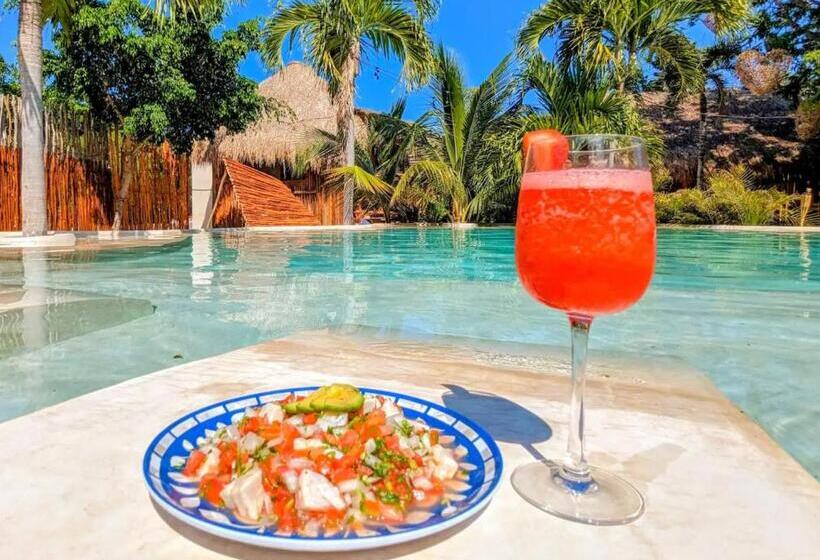 Xhule Hotel Boutique