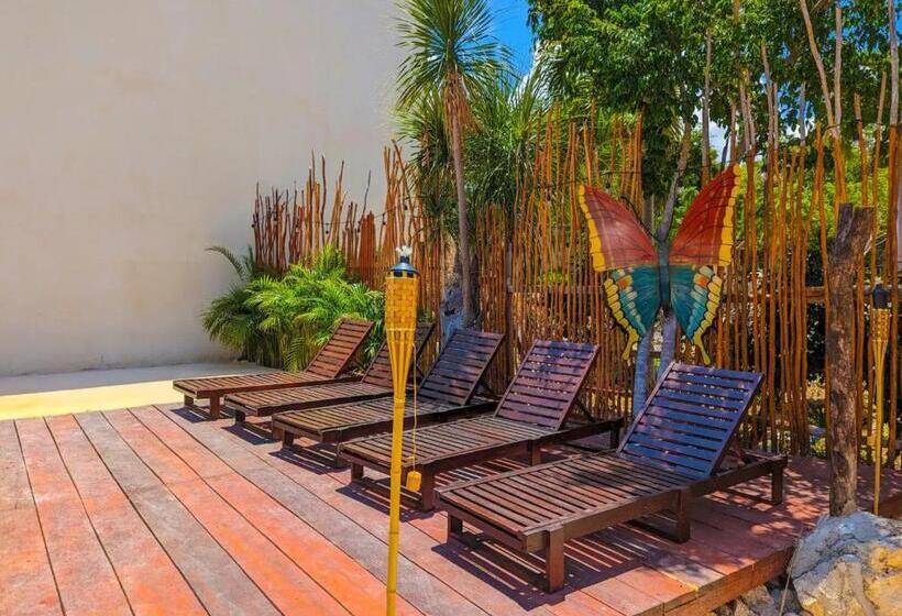 Xhule Hotel Boutique