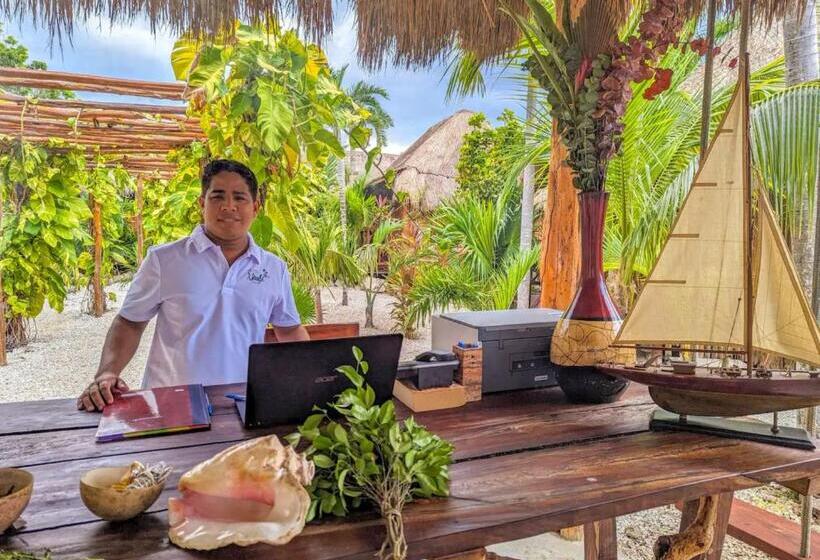 Xhule Hotel Boutique