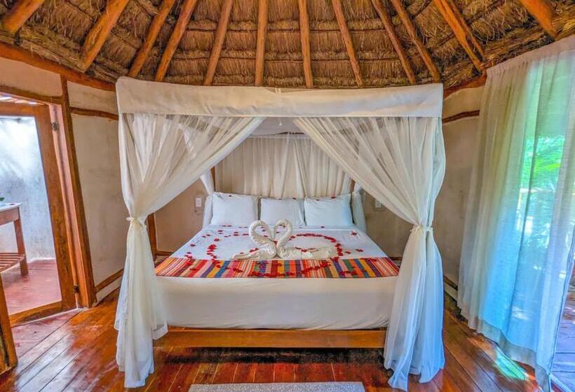 Xhule Hotel Boutique