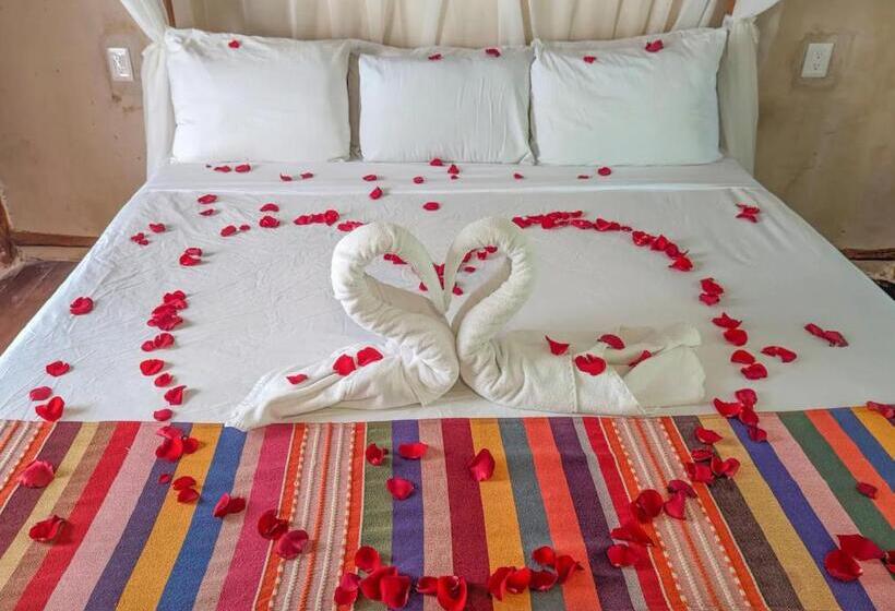 Xhule Hotel Boutique