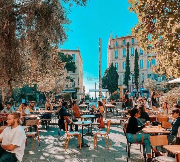 민박 La Maison Vague