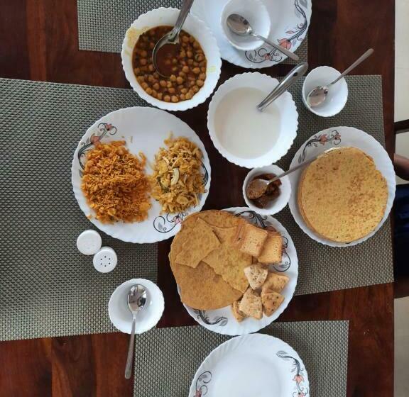 تختخواب و صبحانه Om Niwas Homestay