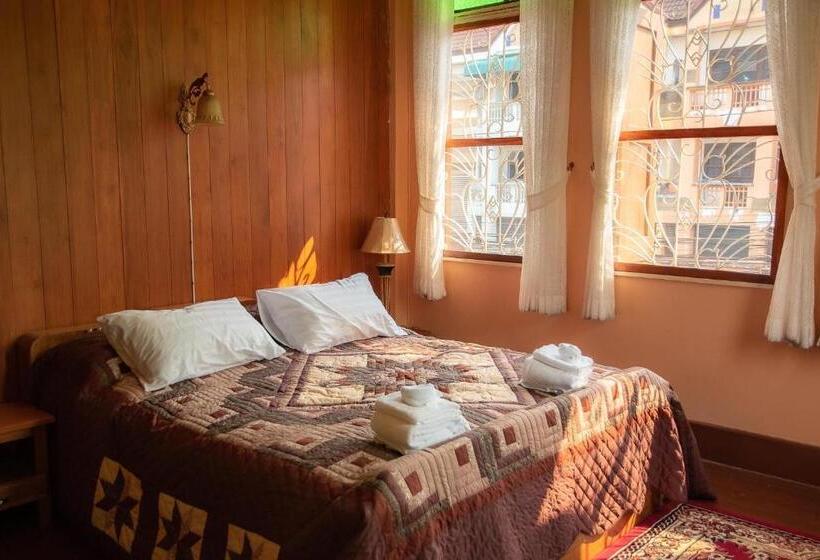 Hotel บ้านกิจเสรี