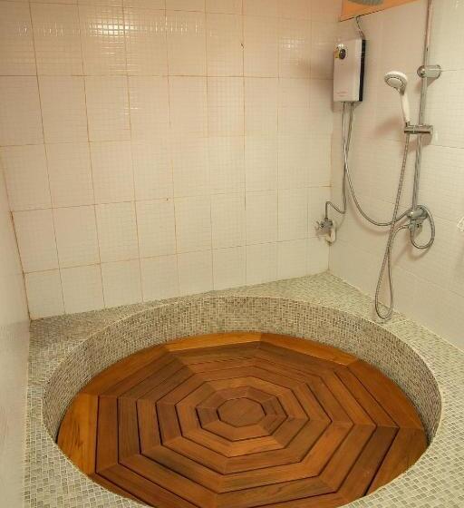 Hotel บ้านกิจเสรี