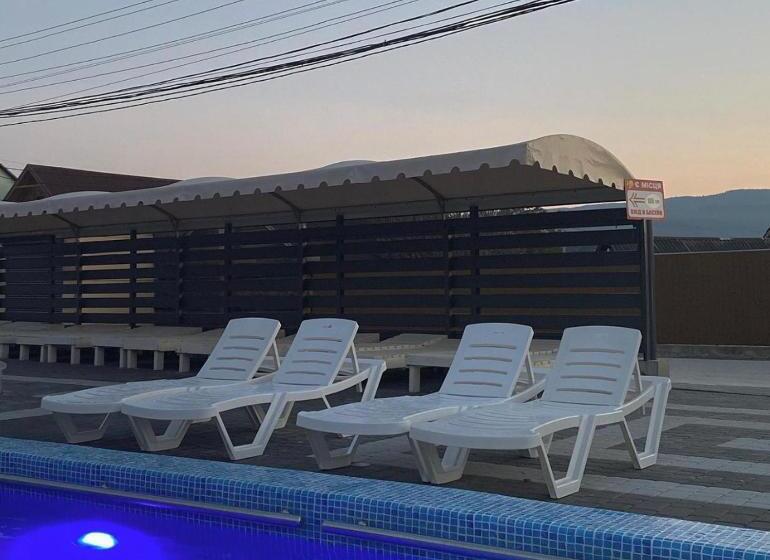 هتل соляний кристал