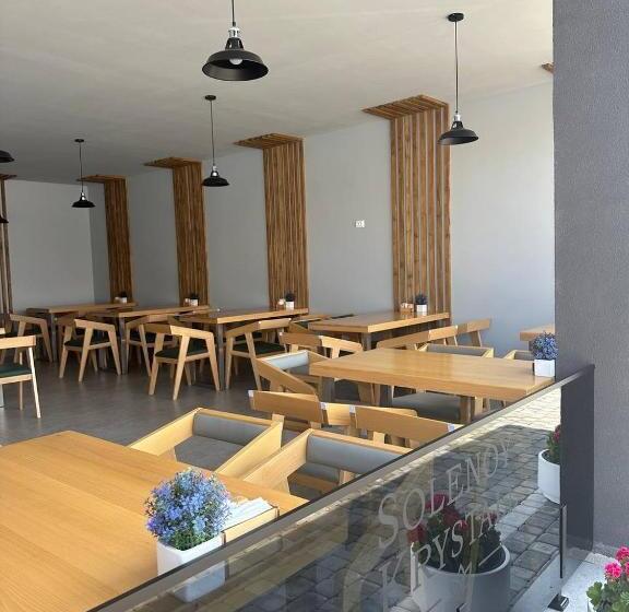 هتل соляний кристал