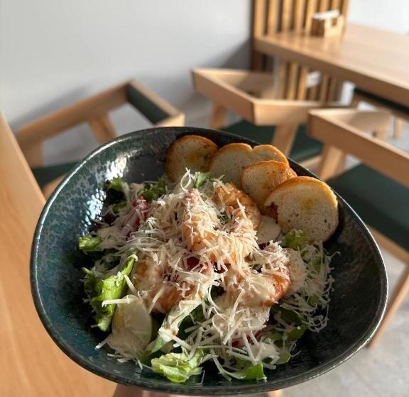 هتل соляний кристал