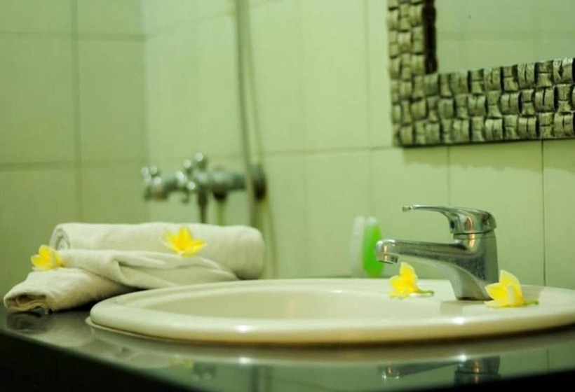 فندق Attara Heritage Senggigi