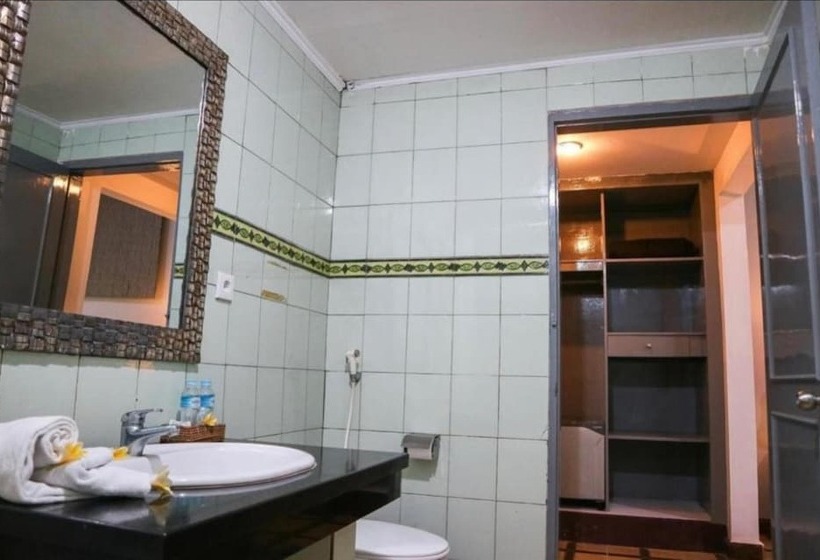 בית מלון כפרי Attara Heritage Senggigi