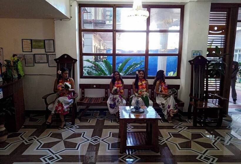 酒店 Empress Island