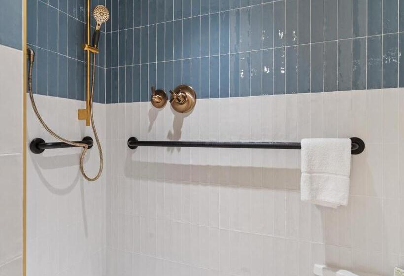 ホテル Greyfinch Chatham Inn