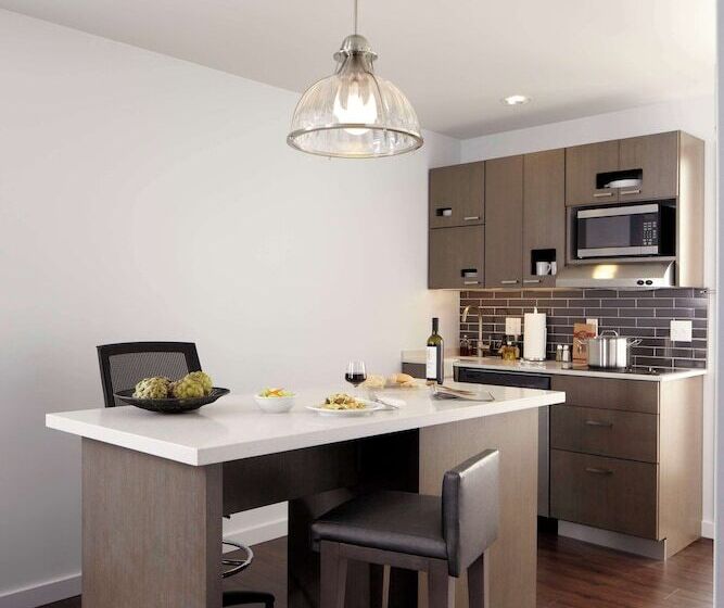 בית מלון כפרי Hyatt House Sacramento Airport   Natomas