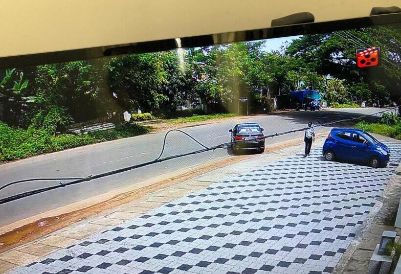 호텔 Jaas Continental