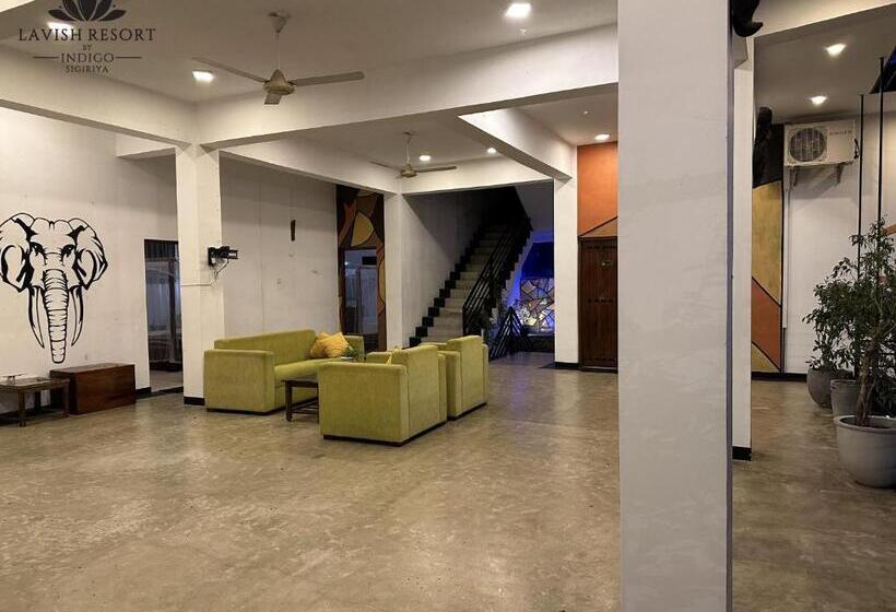 فندق Lavish Resort By Indigo