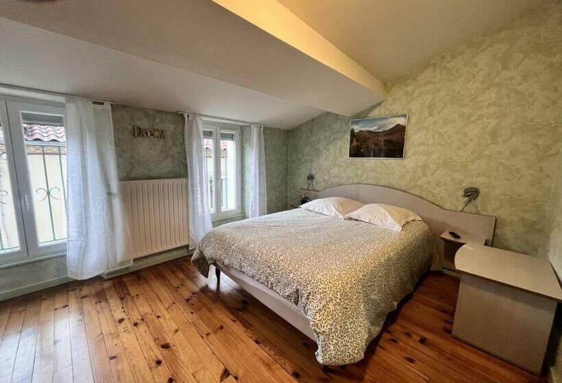 בית מלון כפרי L’ostalou