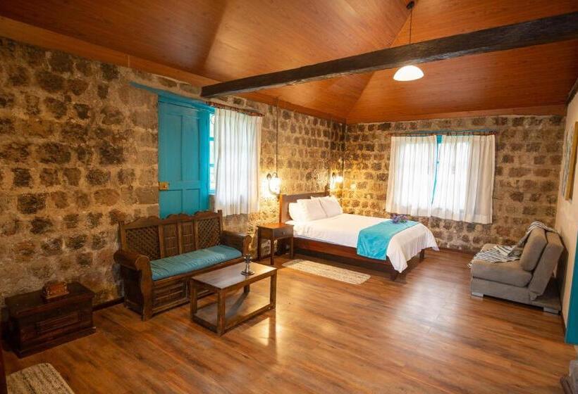 فندق Niebli Historical Farm And Lodge At Pululahua Volcano