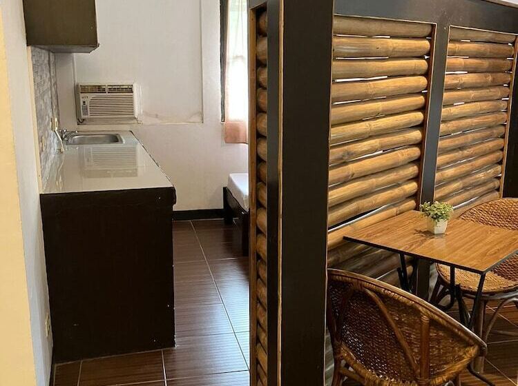 هتل Puerto Galera Transient Guest Room