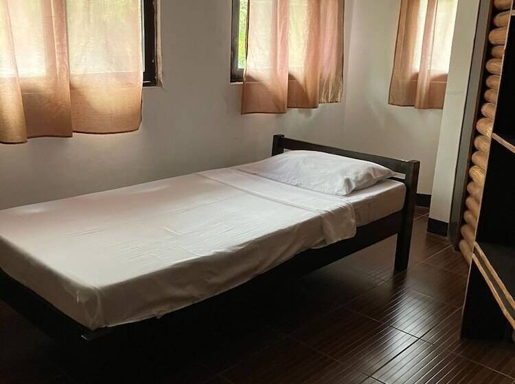 هتل Puerto Galera Transient Guest Room