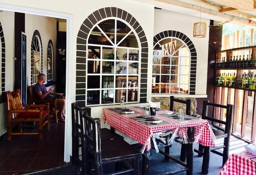 هتل Puerto Galera Transient Guest Room