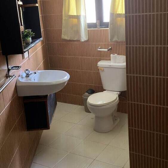 ホテル Puerto Galera Transient Guest Room