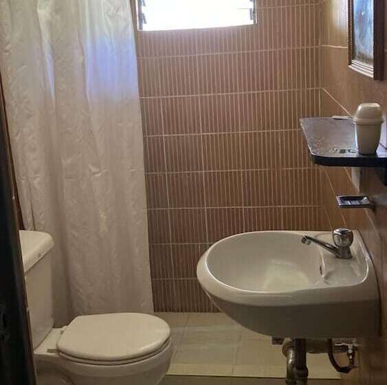 هتل Puerto Galera Transient Guest Room