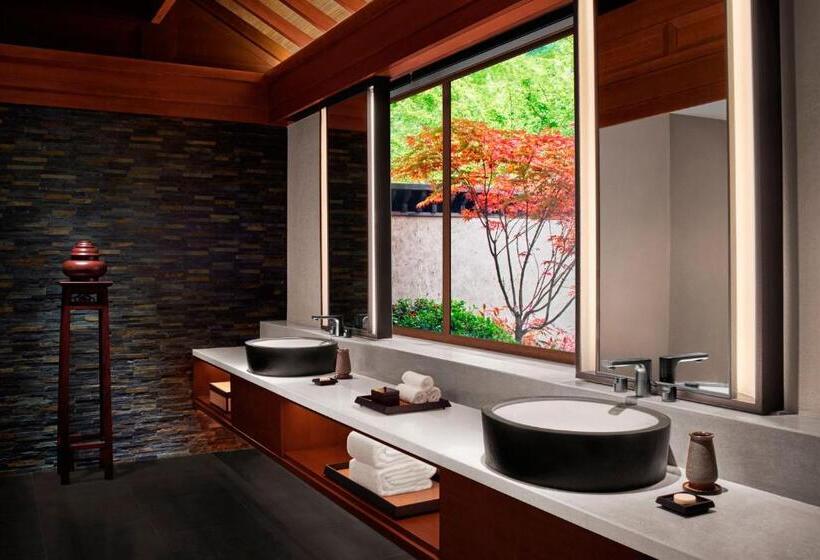 בית מלון כפרי Rissai Valley, A Ritz Carlton Reserve