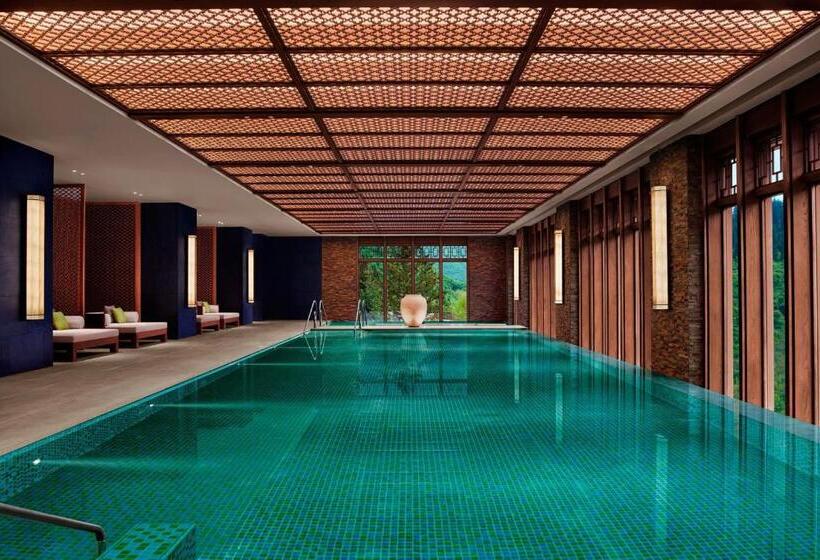 בית מלון כפרי Rissai Valley, A Ritz Carlton Reserve