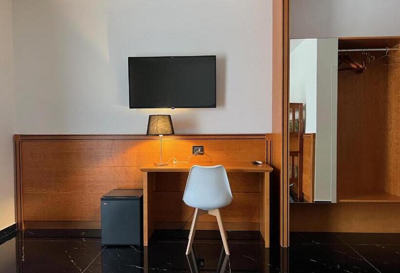 فندق Tea Deluxe   Praia