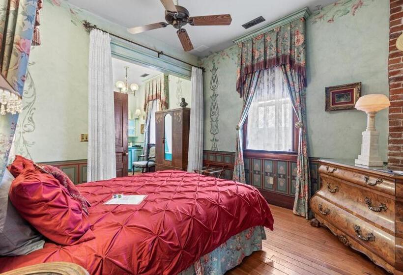 Отель The Peerless