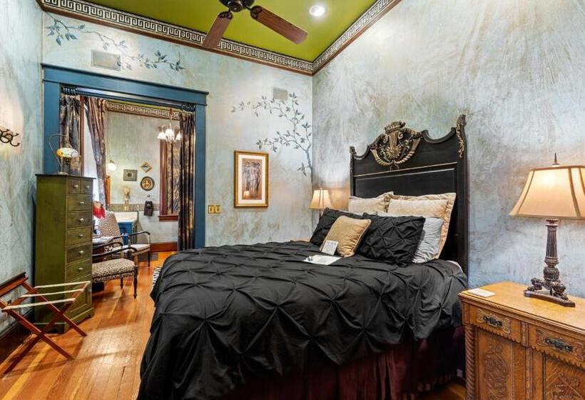 Отель The Peerless