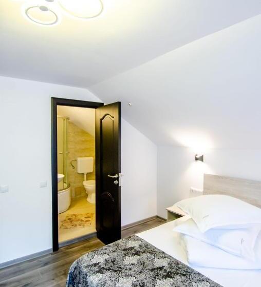 פנסיון Casa Cornelius