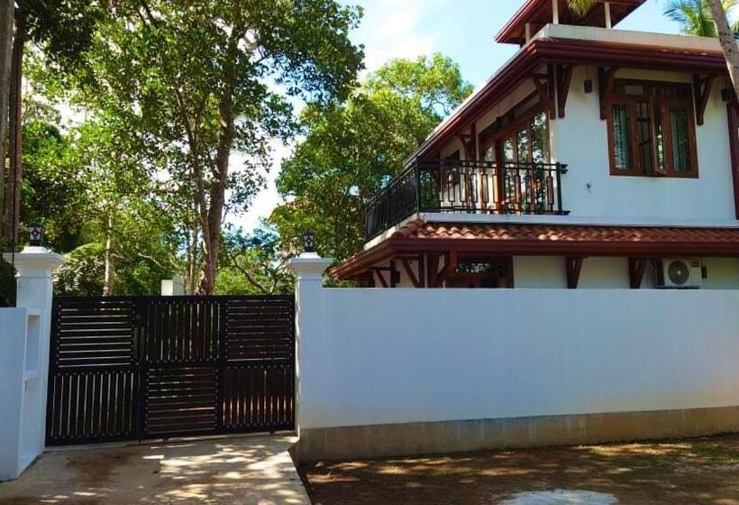 Пансион Cocosurf House 2024