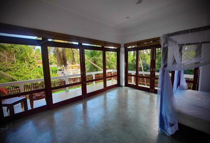 Пансион Cocosurf House 2024