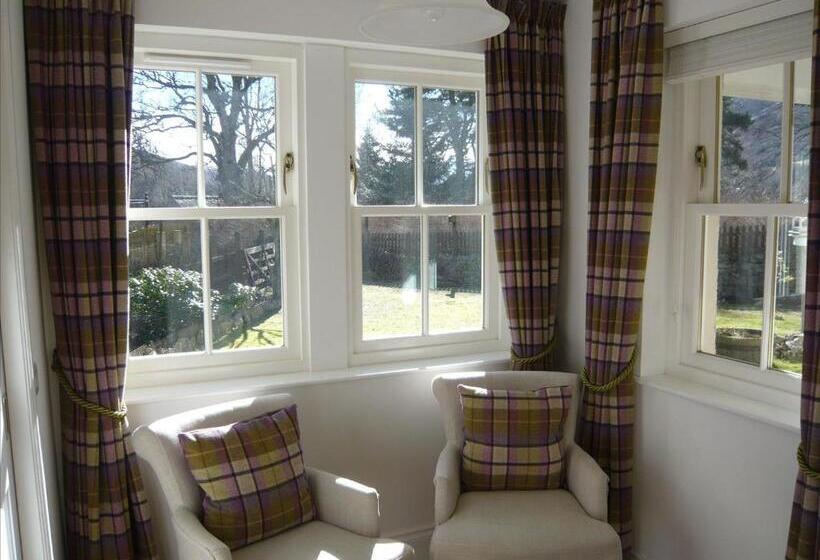 פנסיון Ivy Cottage Bed And Breakfast