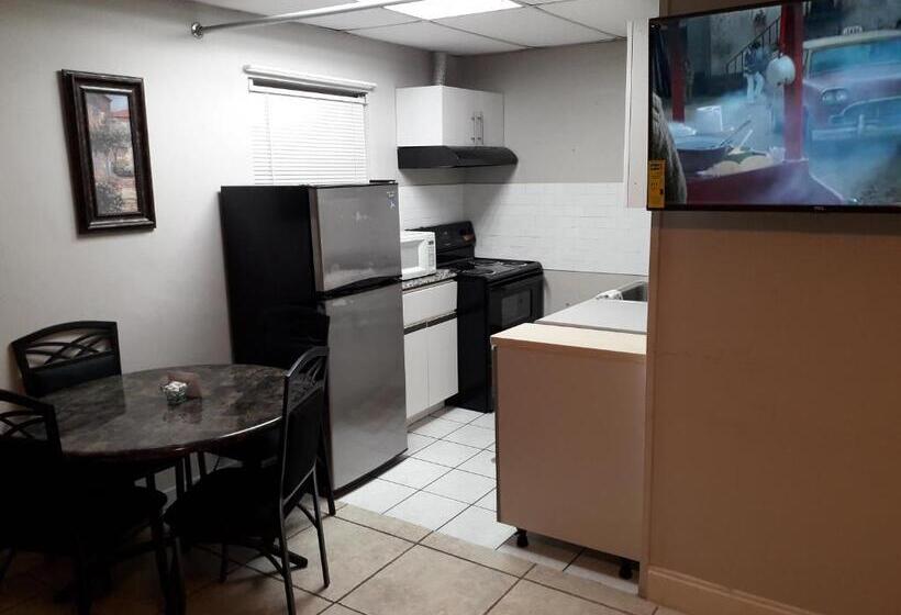 بنسيون Roomy Comfortable Suite